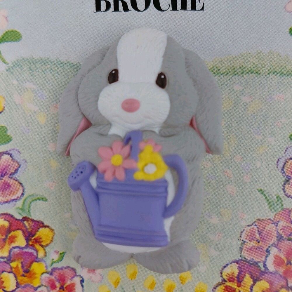 Hallmark Easter Lapel Pin Brooch Vtg Grey Bunny Rabbit NOS 2000 Spring - Picture 7 of 8